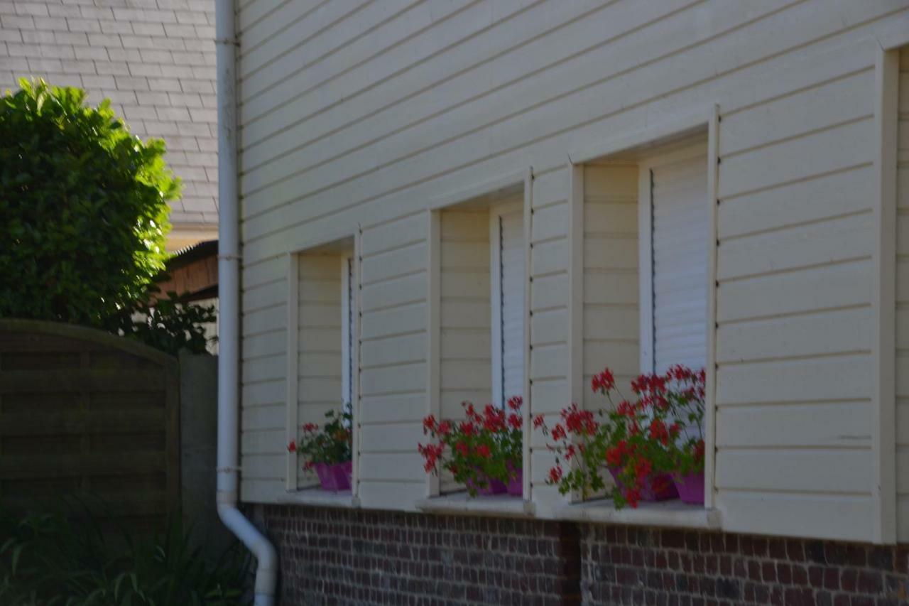 Apartmán Les Floralies Froberville Exteriér fotografie